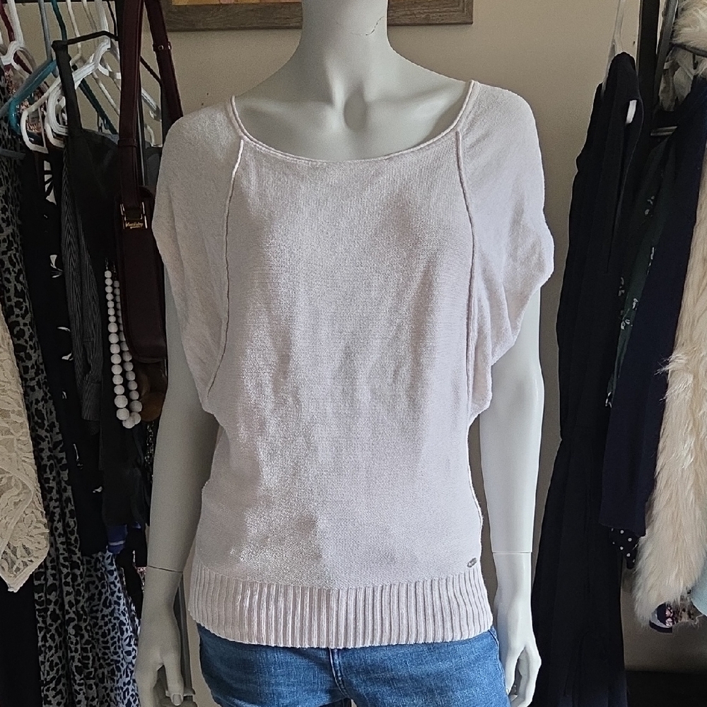 Guess Cream Crew Neck Knit Batwing Cap Sleeve Light Sweater w Back Cinching Tie - Picture 1 of 9